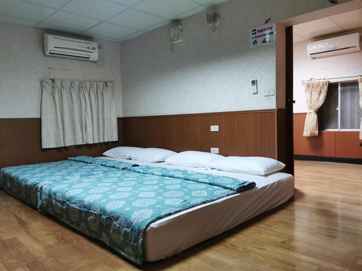 海人生海景民宿cest La Vie Bed and Breakfast Lyudao Esterno foto