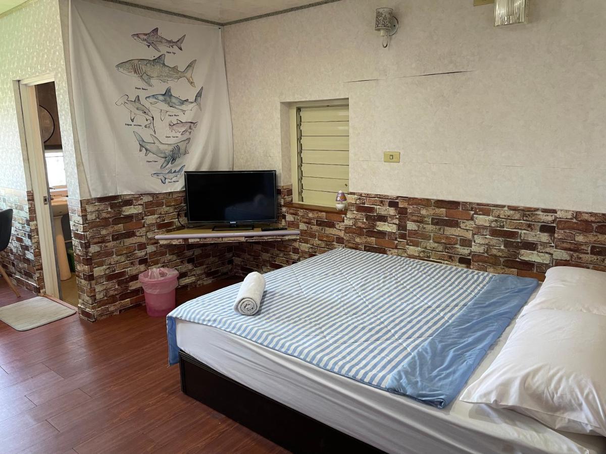海人生海景民宿cest La Vie Bed and Breakfast Lyudao Esterno foto